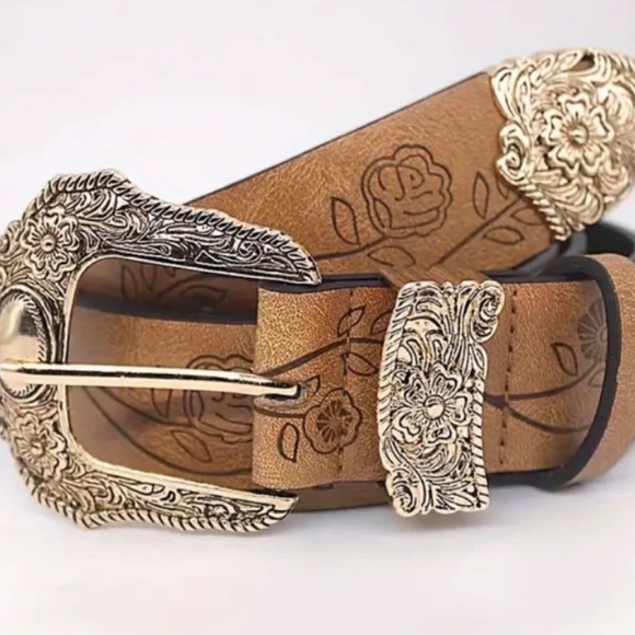 Vintage Embossed Floral Buckle Belt - Picture 12 of 12